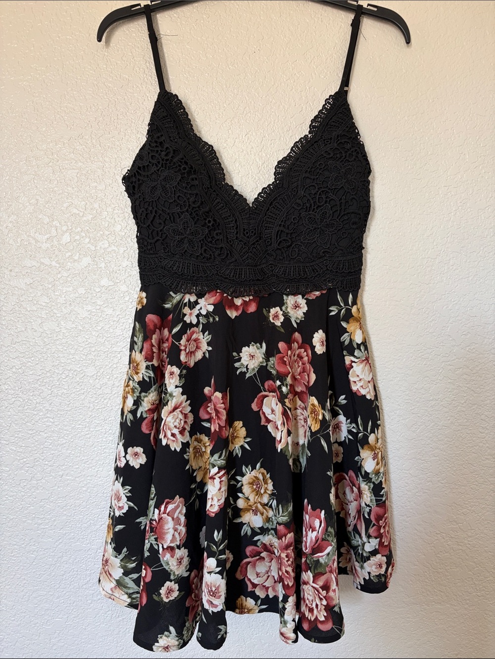 Haute Monde Black Floral Lace Mini Dress